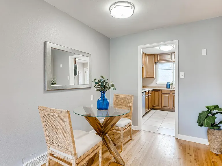 1359 S Grant St — Photo 3