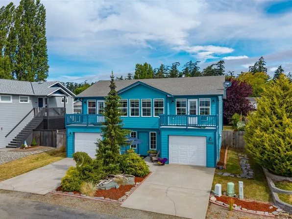 1086 Landing Circle, Oak Harbor, WA 98277