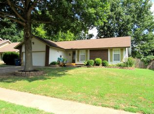 1337 W Highland St, Springfield, MO 65807