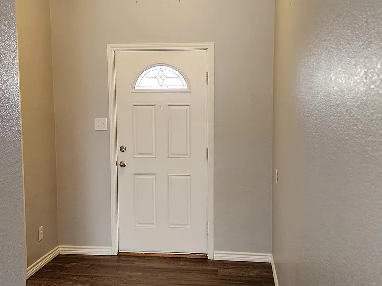 7018 Robbie Rd — Photo 11