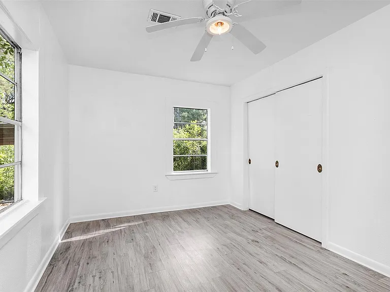19355 Forest Lane Cir — Photo 16