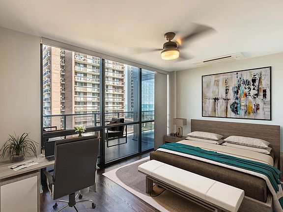 2nd image of 5910-12 N Sheridan Rd #503