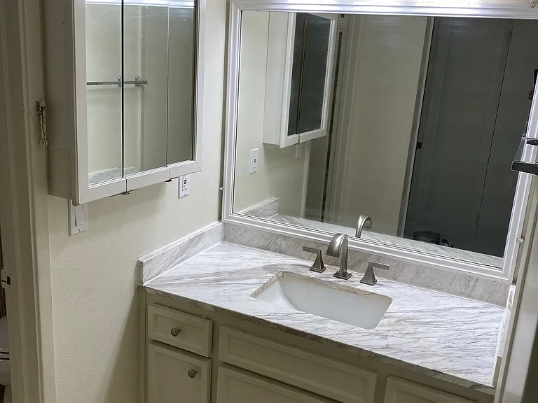 10377 Mary Ave — Photo 10