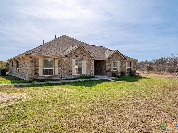 3rd image of 1035 Brushy Branch Rd