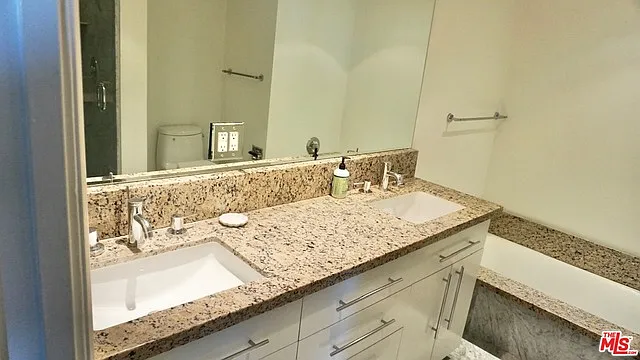 2170 Century Park Ln #1010 — Photo 19