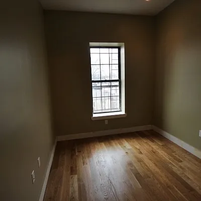 Rented by Gutnick Realty LLC | media 64