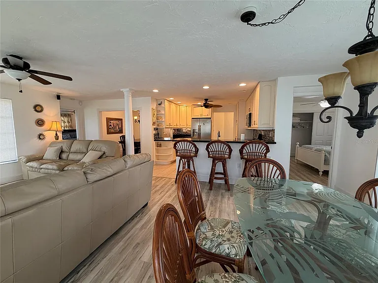 732 Santa Margerita Ln — Photo 7