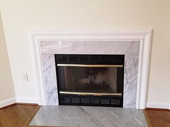 4th image of 12128 Salemtown Dr