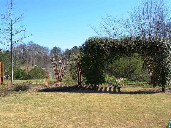 2nd image of 4747 Stonegate Pl