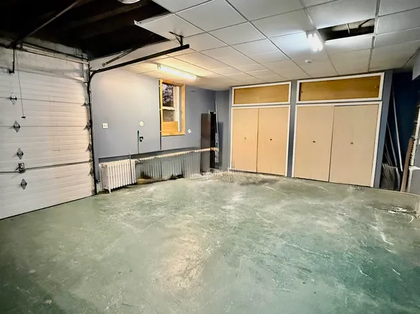 2108 West Street image 11 of 13