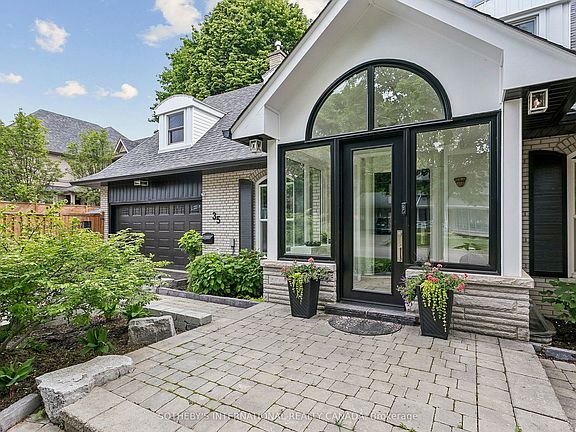 3rd image of 35 Shadwick Dr