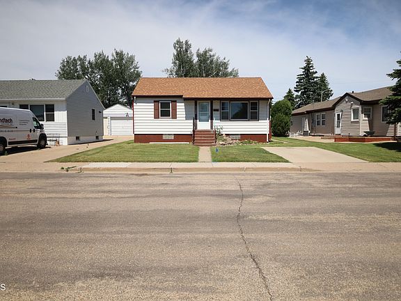 2nd image of 1106 Riverview Ave