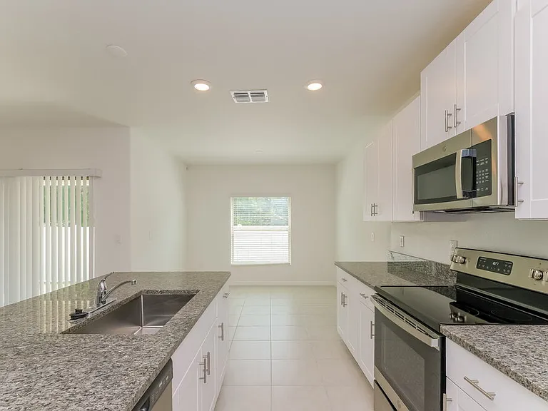 7337 Spring Snowflake Ave — Photo 7