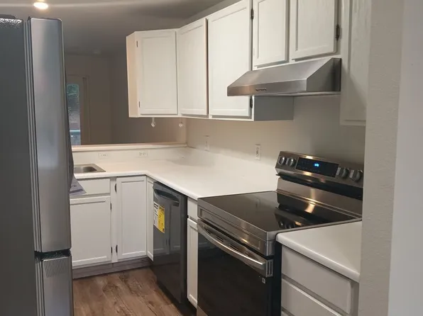 1307 NW Slate Ln Unit 102, Silverdale, WA 98383