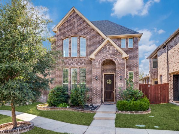 3812 Cliffstone Way