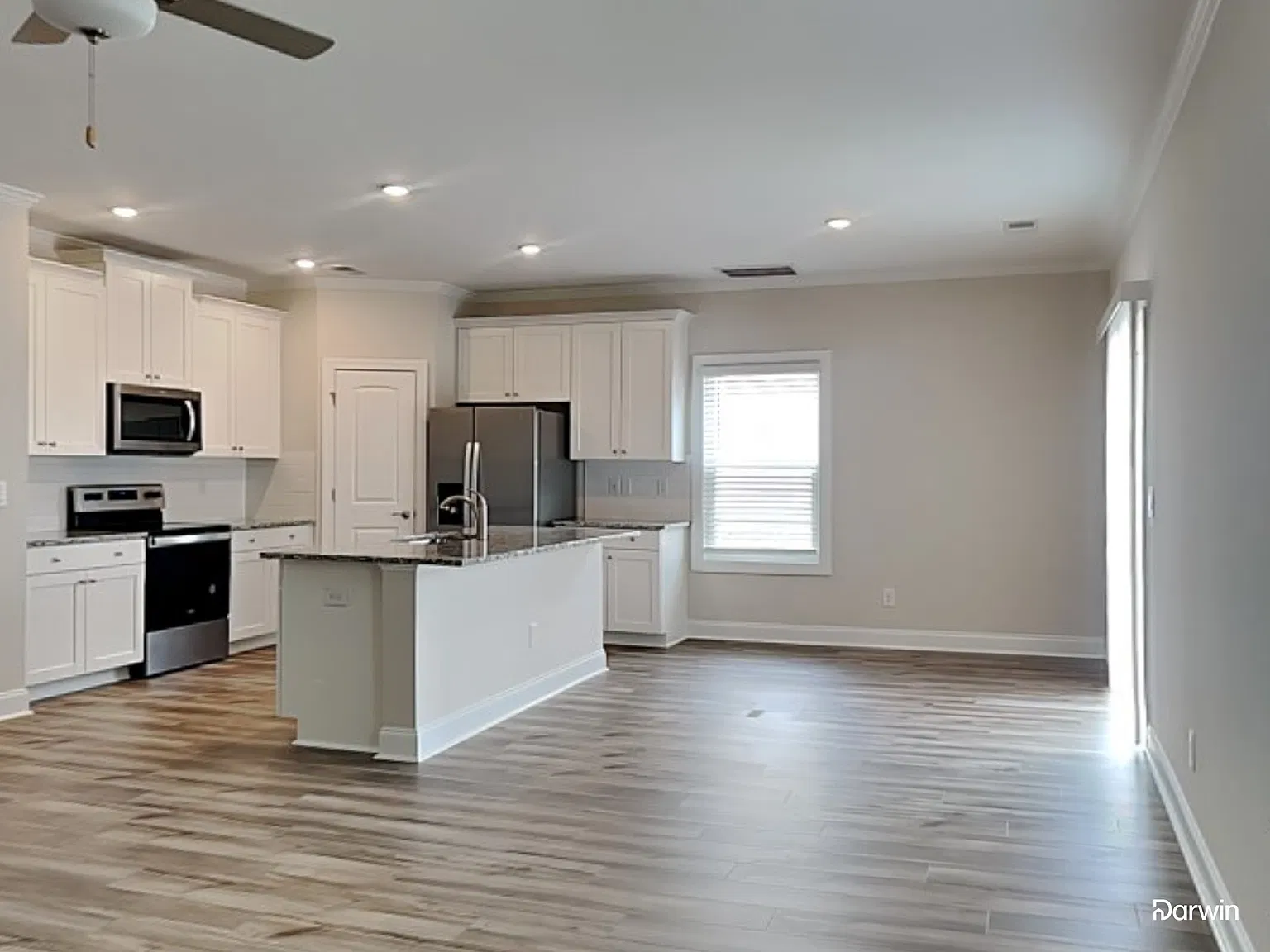 4 bed, 3.0 bath, 1800 sqft, $2,055 — Photo 3