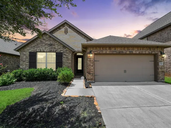 1026 Warm Summer Dr, Richmond, TX 77406