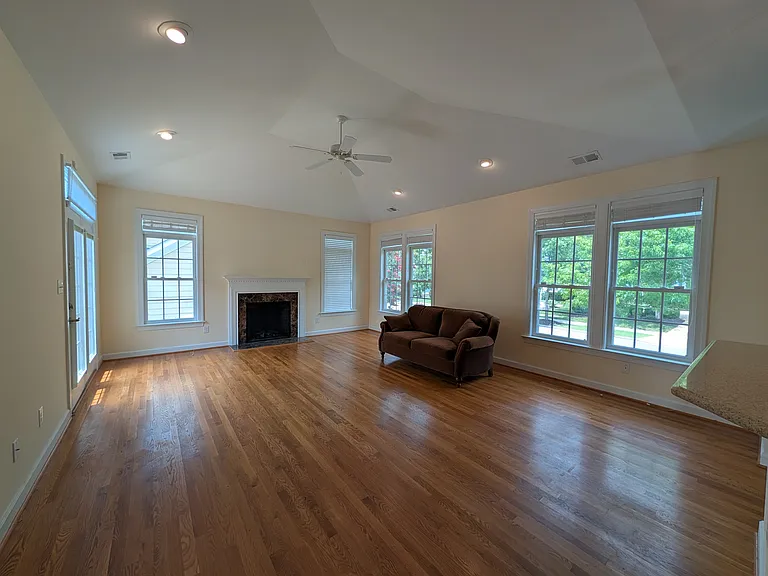4301 Elizabeth Davis Blvd — Photo 10