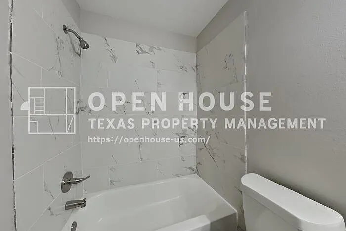 4102 Sand Ripple Ln — Photo 17