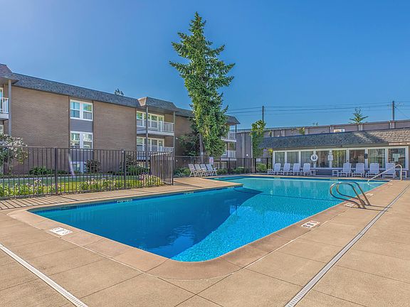 5th image of 3039 S 154th St #20705
