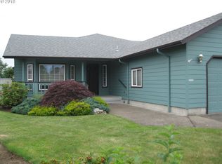 2103 23rd St, Springfield, OR 97477