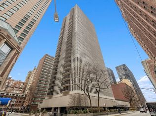 200 E Delaware Pl APT 4B, Chicago, IL 60611