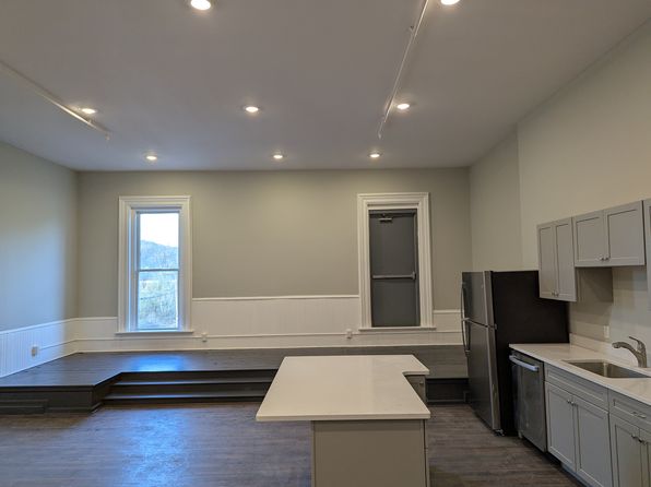 111 S Main St FLOOR 3, Horseheads, NY 14845