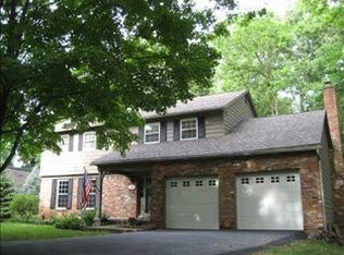 136 Forest Ridge Pl, Columbus, OH 43235