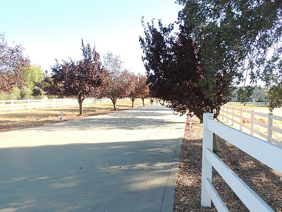 2nd image of 10918 S Camanche Pkwy