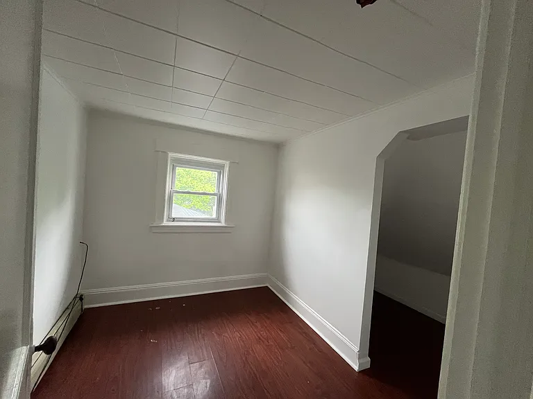 23-03 Rosalie St — Photo 13