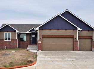 2005 E Teak Ct, Andover, KS 67002