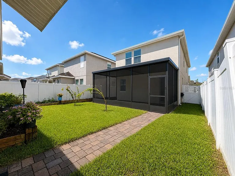 10253 Love Story St — Photo 32