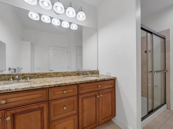 7400 River Road image 11 of 31