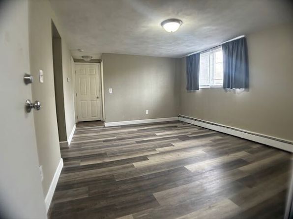 522 N Main St #3HC, Hanna City, IL 61536