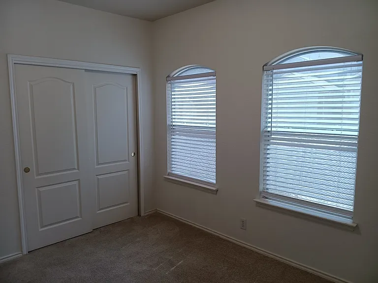 5551 Painter Grn — Photo 17