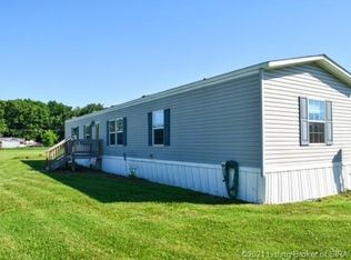 5822 Eads Ln, Lexington, IN 47138