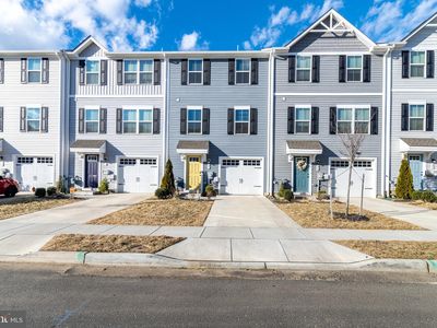 21 L Wendowski St, Edgewater Park, NJ, 08010