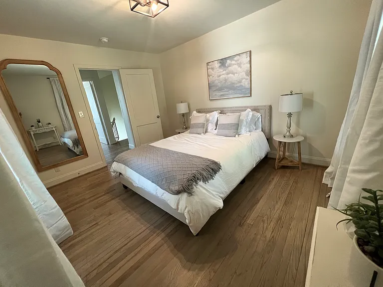 3002 Cook St — Photo 10