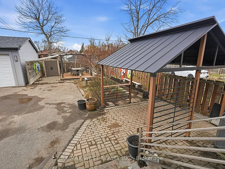 6 Marshall Blvd #BASEMENT — Photo 16