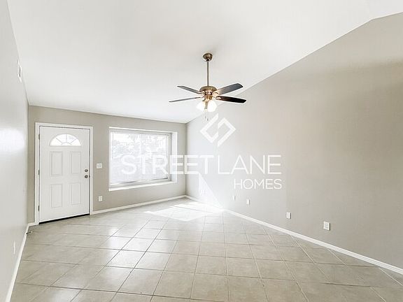 3rd image of 8520 W Palm Ln Unit 1129