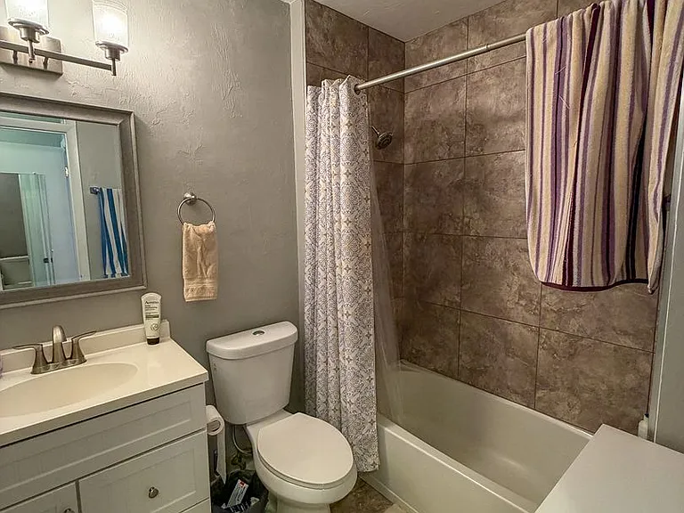 4411 SW 34th St #1006 — Photo 21