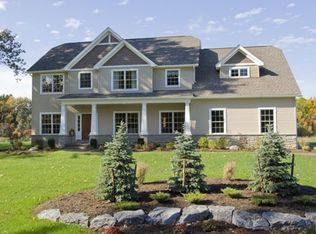 30 Riley Meadow, Orchard Park, NY 14127