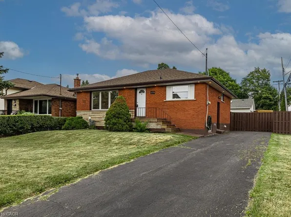 173 W 32nd St, Hamilton, ON L9C 5H1