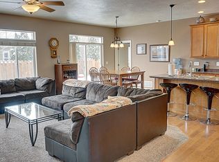 6104 Hobson Ln, Missoula, MT 59803