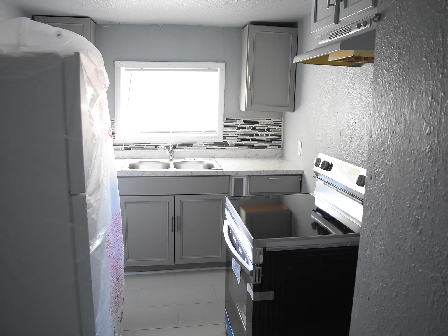 1518 Brown Street - 1 — Photo 3