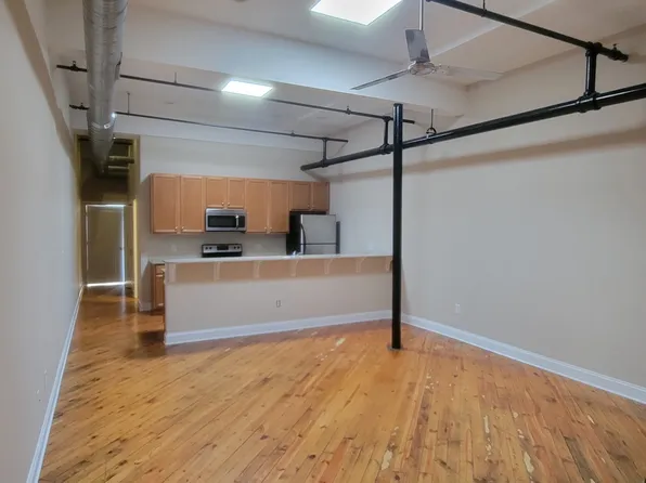 Sancar Flats, 28 W Rock St #936110eba, Harrisonburg, VA 22802