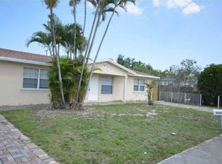 830 N H St, Lake Worth, FL 33460