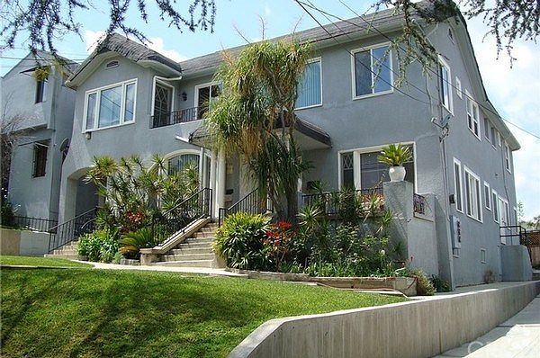 1st image of 1367 Edgecliffe Dr