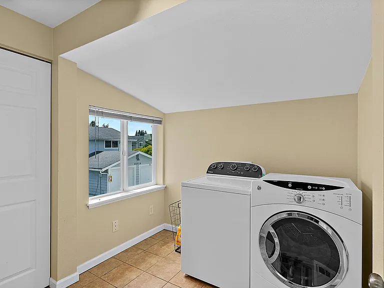 63rd Street Ct E — Photo 11