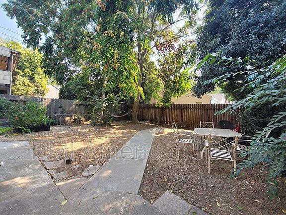 3rd image of 1224 V St Unit 2